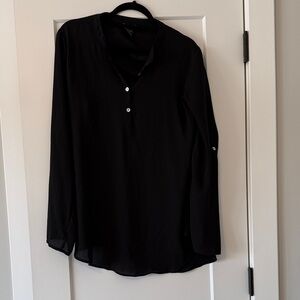 About A Girl Los Angeles Black 4 Button Down long dress Shirt